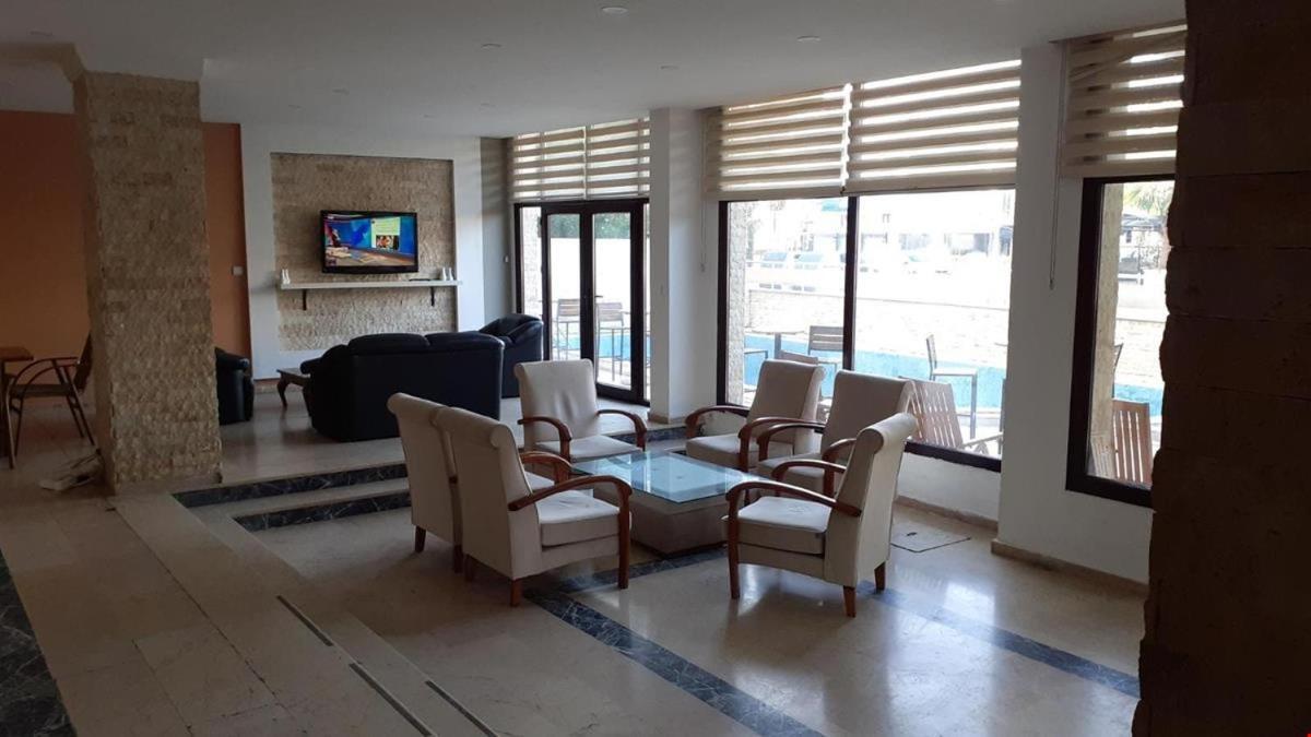 Eliba Otel Кешме Экстерьер фото